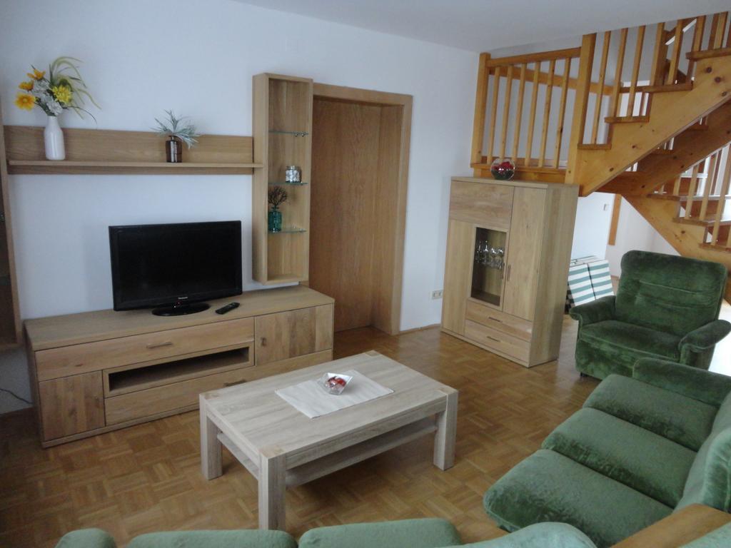 Panoramablickhotel - Lakeview Apartments Annenheim Zimmer foto