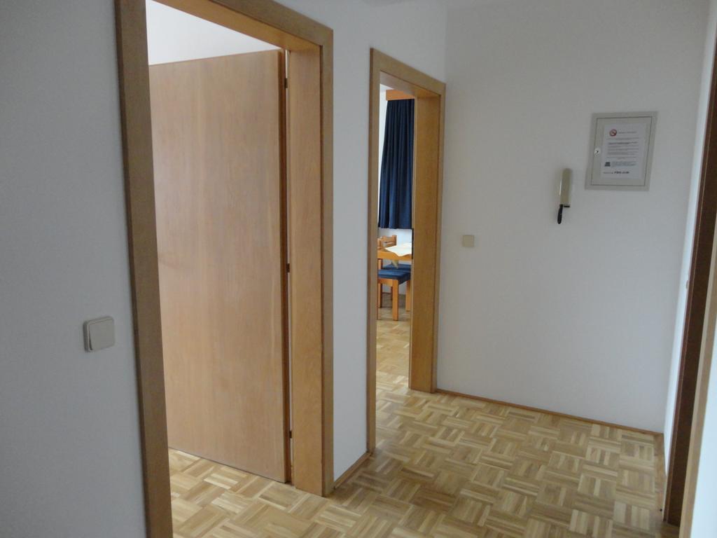 Panoramablickhotel - Lakeview Apartments Annenheim Zimmer foto